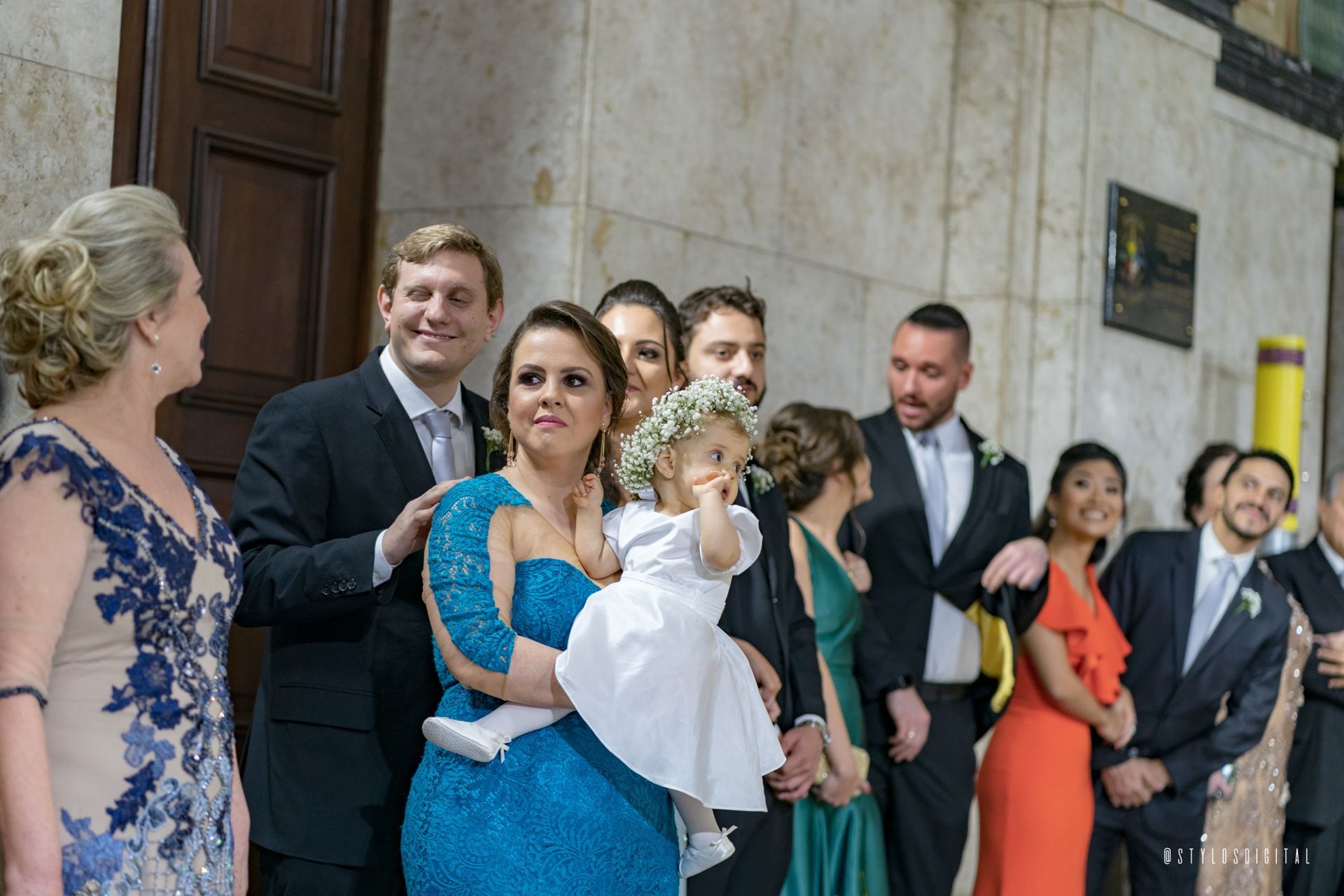 Foto Sangue, suor e uma festa de casamento Foto Sangue, suor e uma festa de casamento - Imagem 6