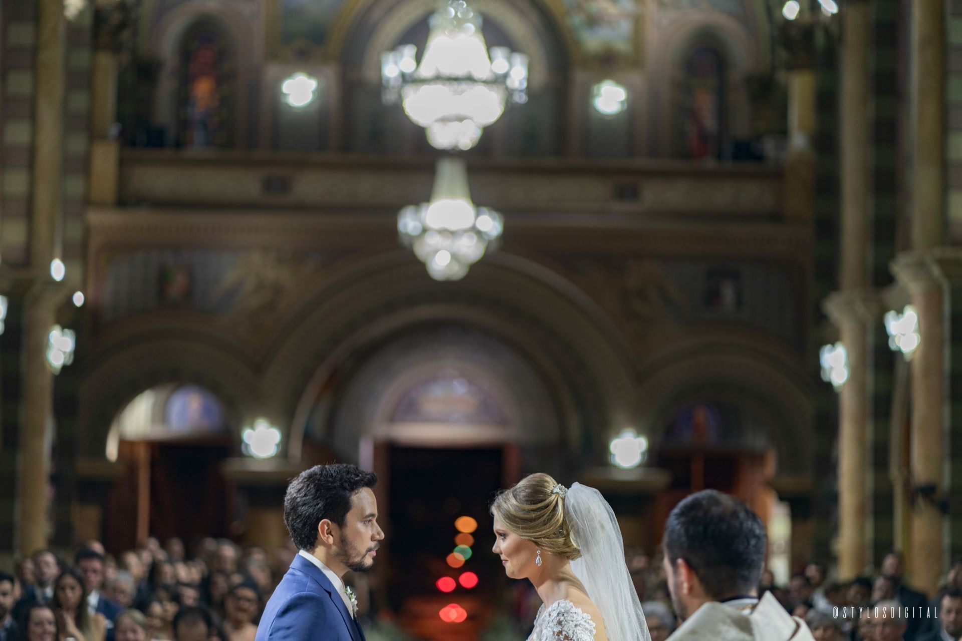 Foto Sangue, suor e uma festa de casamento Foto Sangue, suor e uma festa de casamento - Imagem 13