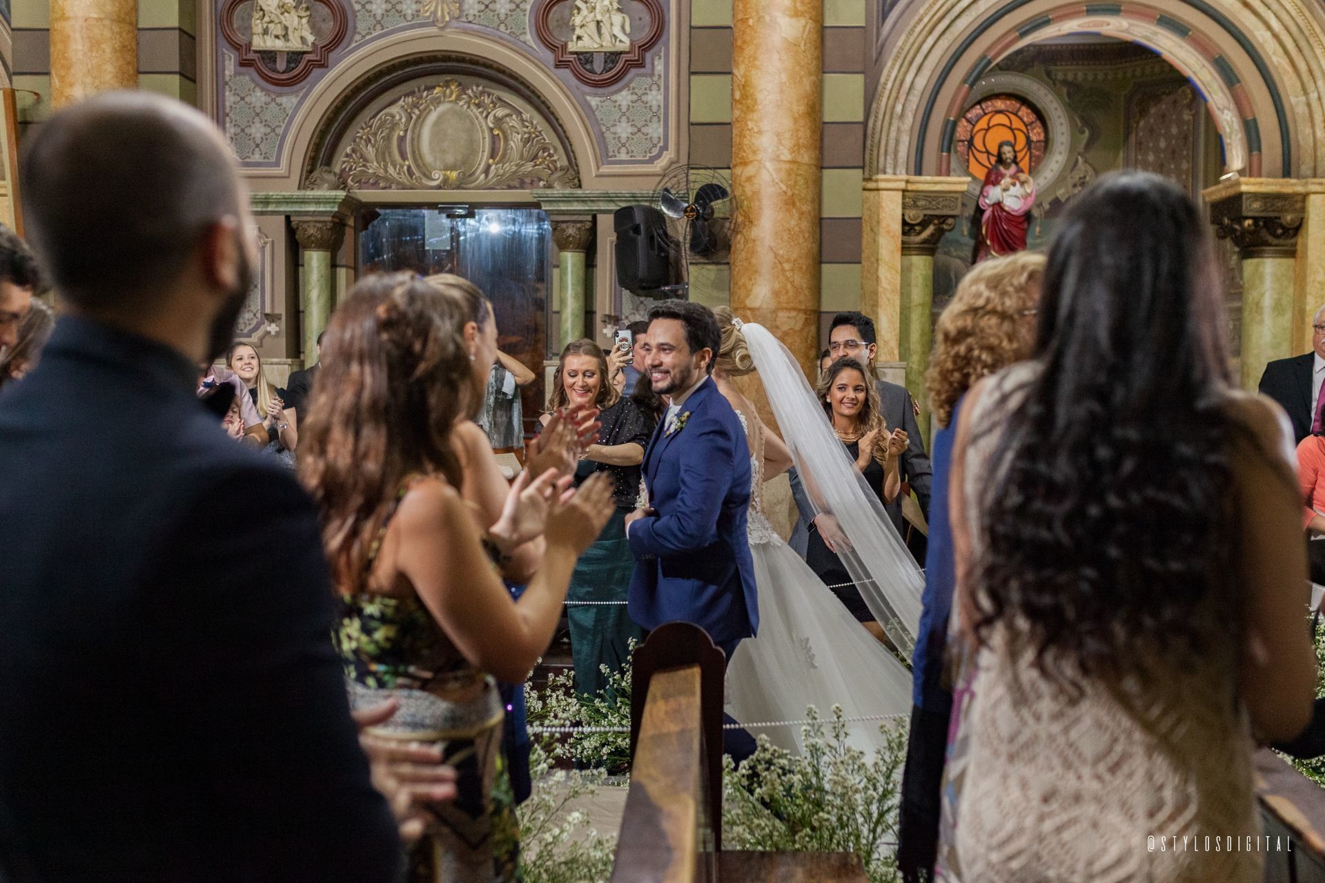 Foto Sangue, suor e uma festa de casamento Foto Sangue, suor e uma festa de casamento - Imagem 18